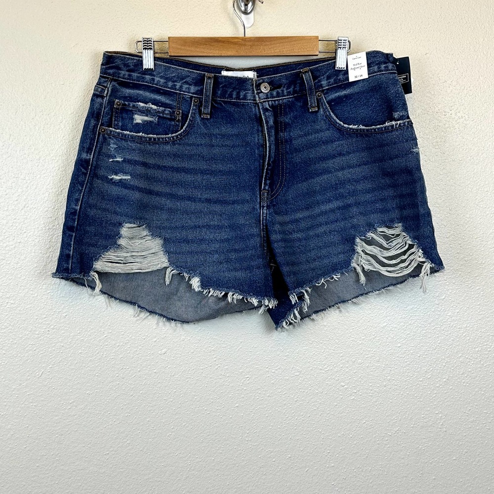 NWT Abercrombie & Fitch Mid-Rise Boyfriend Shorts